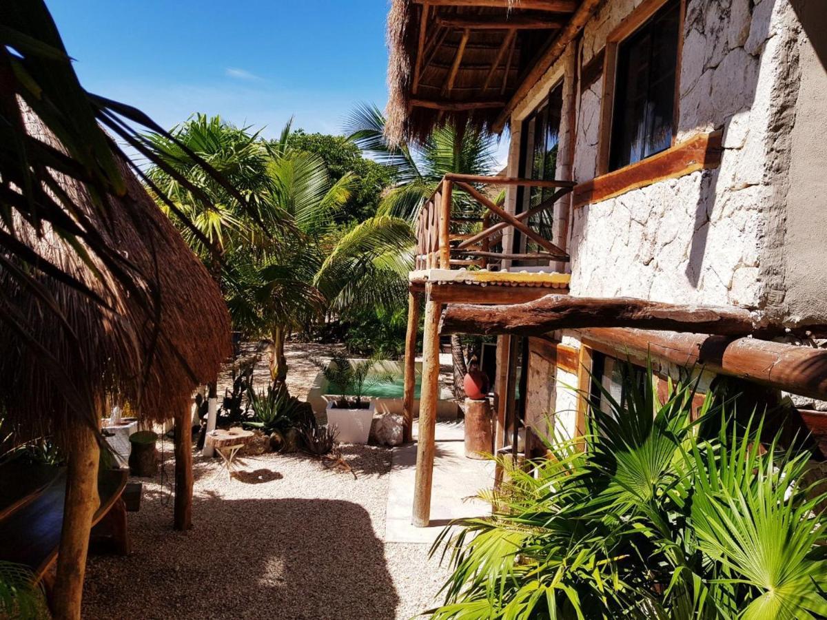 La Casa De Mia Tulum Hotell Exteriör bild